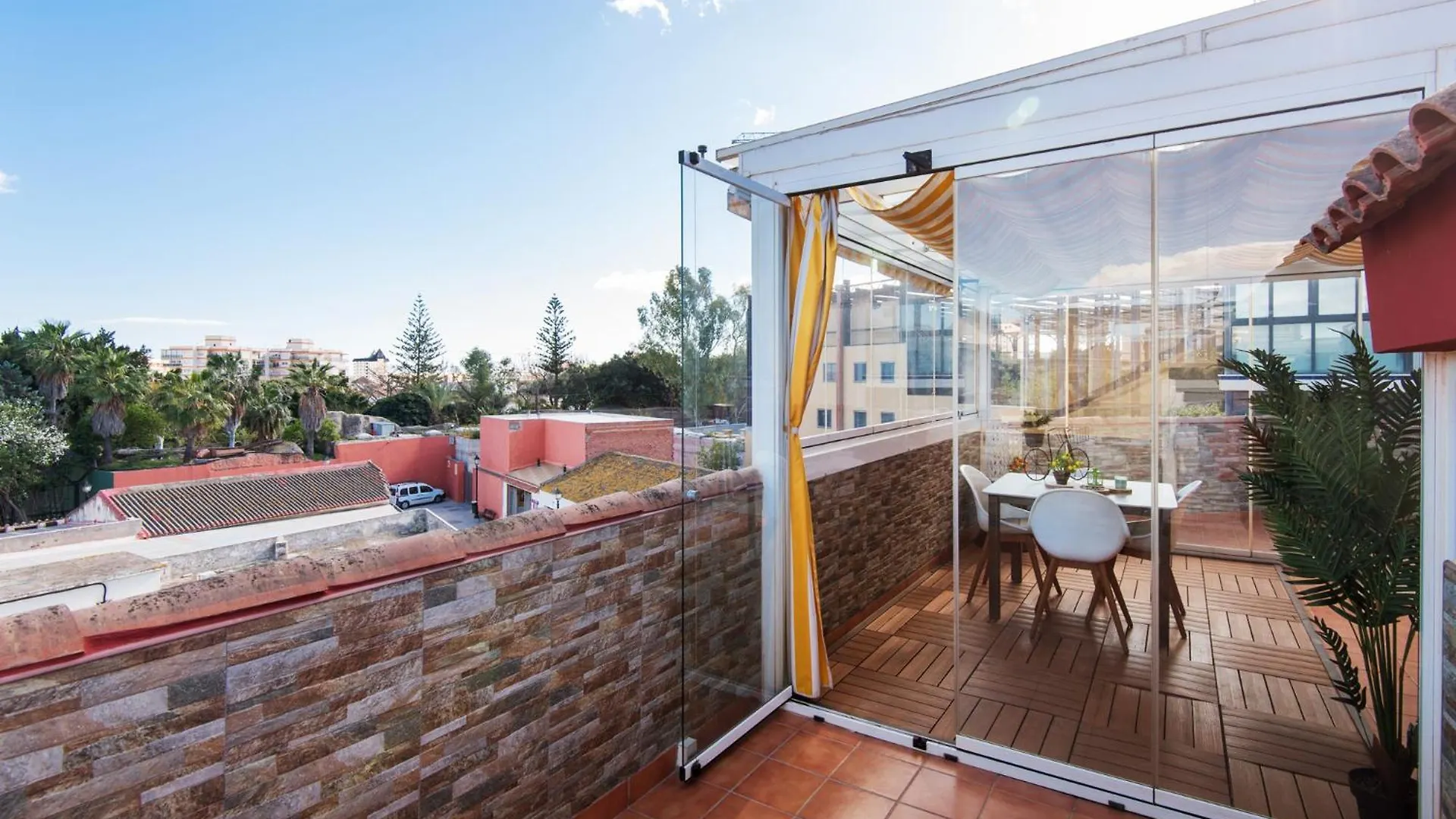 Bio Fuengirola Penthouse, South Terrace 아파트