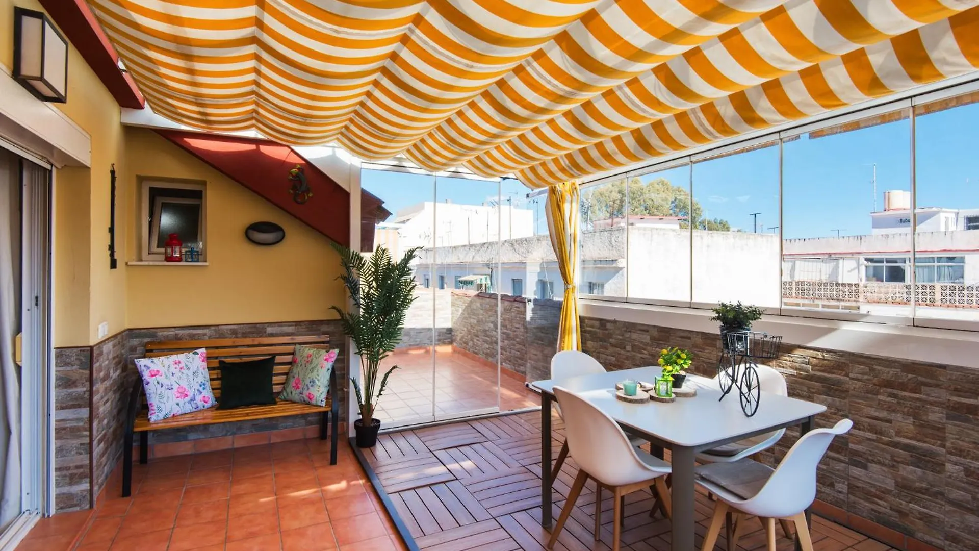 Bio Fuengirola Penthouse, South Terrace 아파트