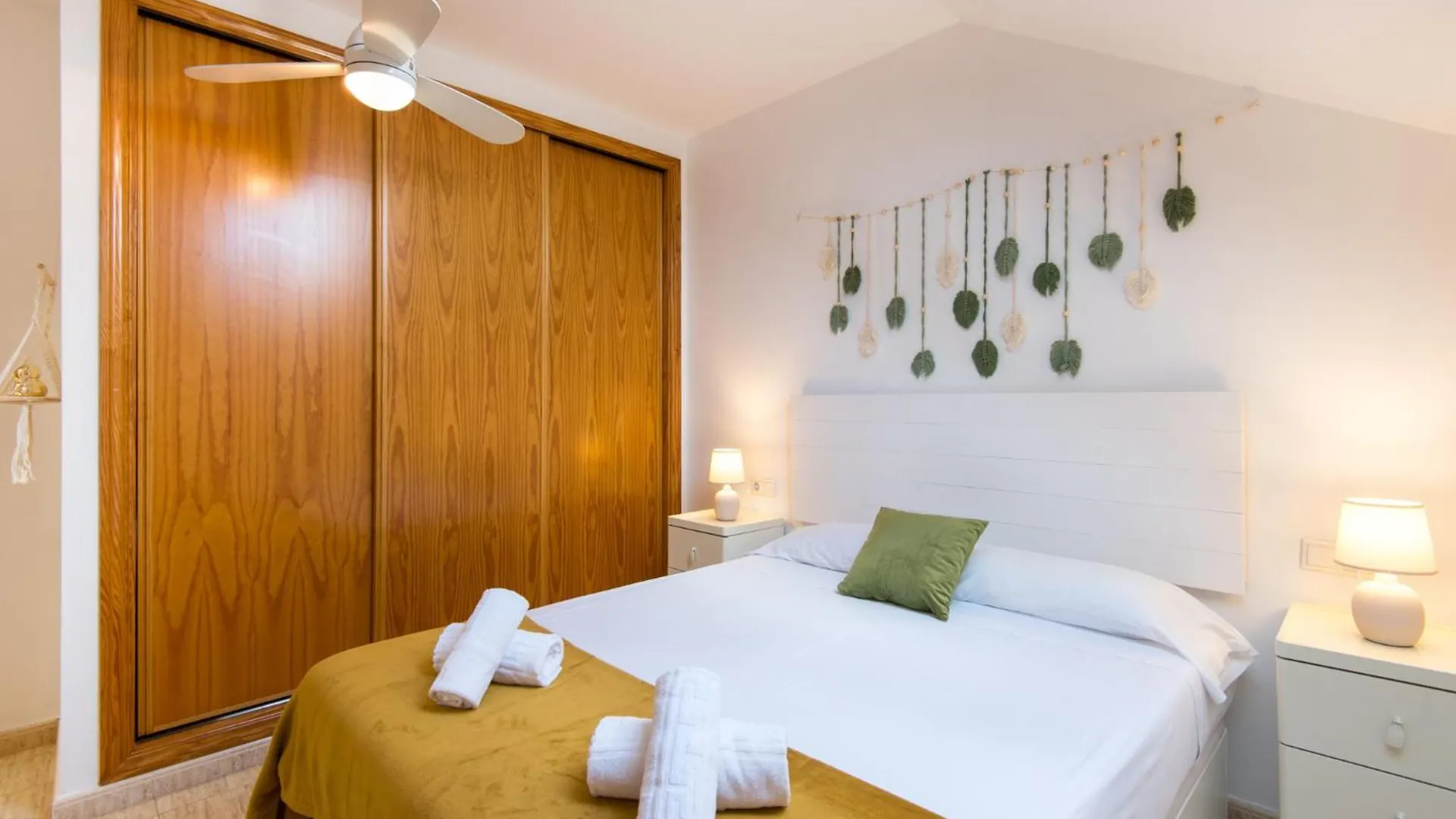 Bio Fuengirola Penthouse, South Terrace 아파트